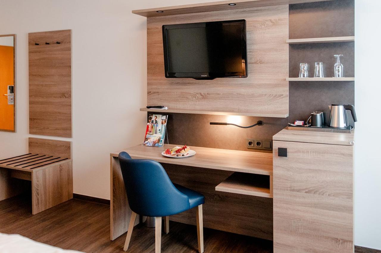 Atlanta Hotel Leipzig Гроспосна Екстериор снимка