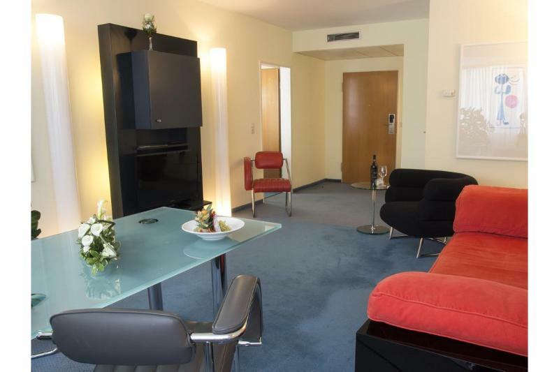Atlanta Hotel Leipzig Гроспосна Екстериор снимка