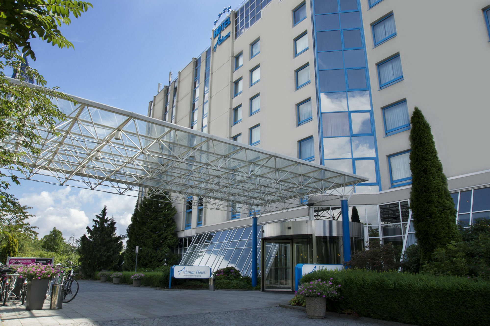 Atlanta Hotel Leipzig Гроспосна Екстериор снимка